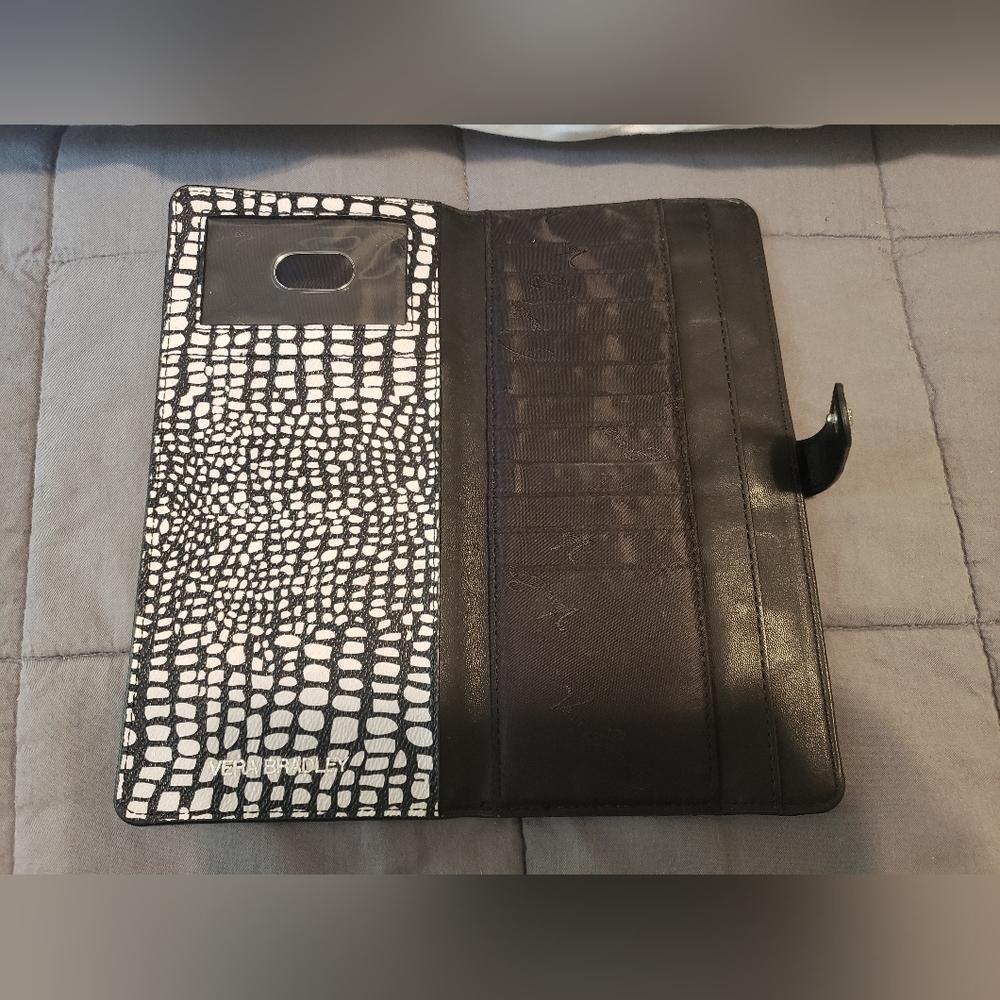Vera Bradley Thin Wallet - Picture 8 of 8